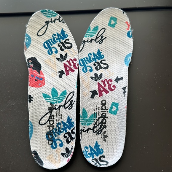 COPY - ADIDAS SNICKERS ART EDITION - Picture 8 of 8